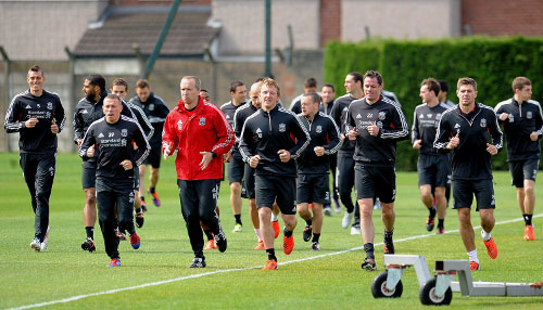 鲁尼：萨拉赫在摧毁自己在利物浦的传奇地位，做法完全错误（鲁尼：萨拉赫此举正毁掉他在利物浦的传奇地位，完全不该）