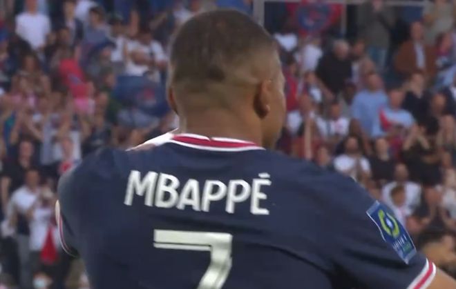 卡拉格公开向萨拉赫道歉，强调其利物浦贡献（卡拉格公开向萨拉赫致歉并肯定其对利物浦的贡献）