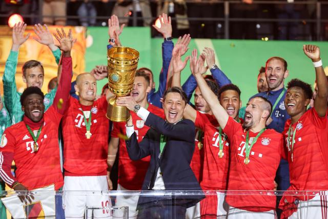 国脚伤愈复出，送出助攻稳定军心（国脚康复回归，一记助攻稳住士气）