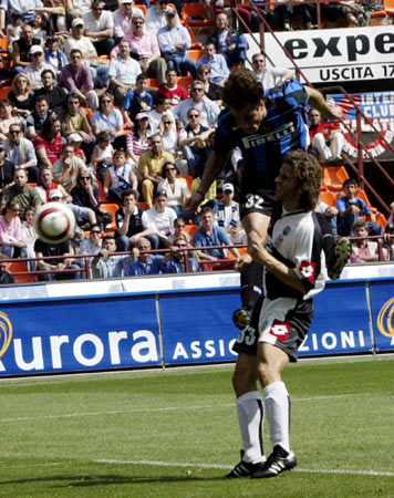 替补未出场，姆巴佩上一次欧冠比赛没出场也是对阵曼城（连续两次欧冠遇曼城，姆巴佩皆替补未出场）