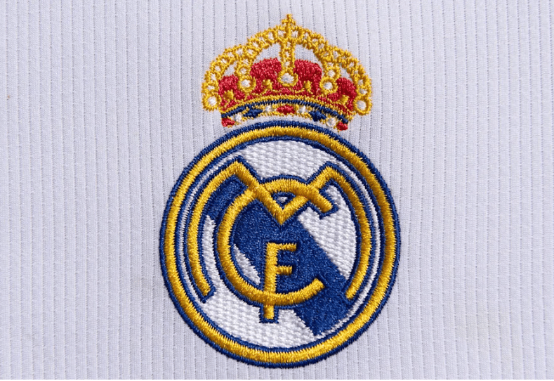 皇社教练：梅里诺像神一样；奥萨苏纳不降级可能没有如今的他（皇社主帅：梅里诺如神；若奥萨苏纳未降级，未必有今日的他）