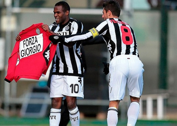 强势复苏！凯尔特人近12战10胜，排名飙升东部第三（绿军状态回暖，近12场豪取10胜，东部升至第三）